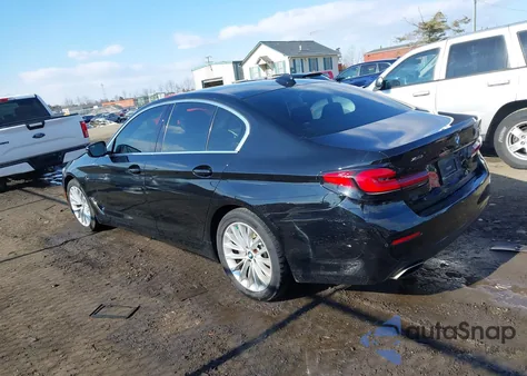 2021 BMW 530I xDrive z USA, uszkodzony, nr VIN WBA13BJ06MCF65198